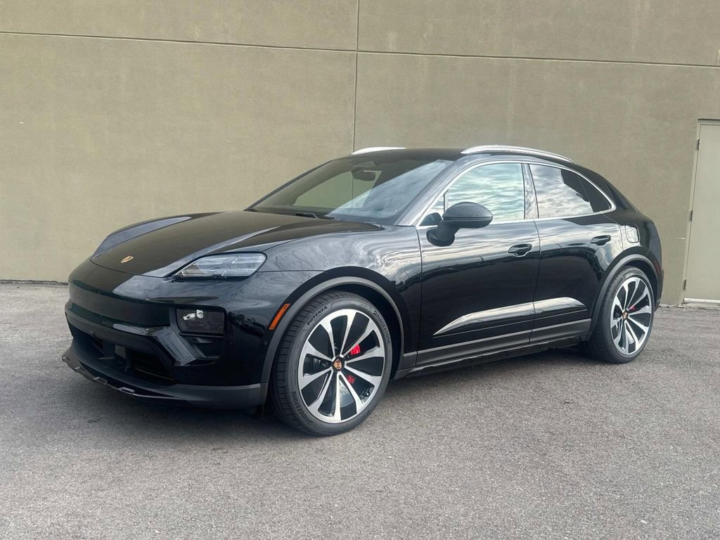 New 2025 Porsche Macan 4S Electric image 1