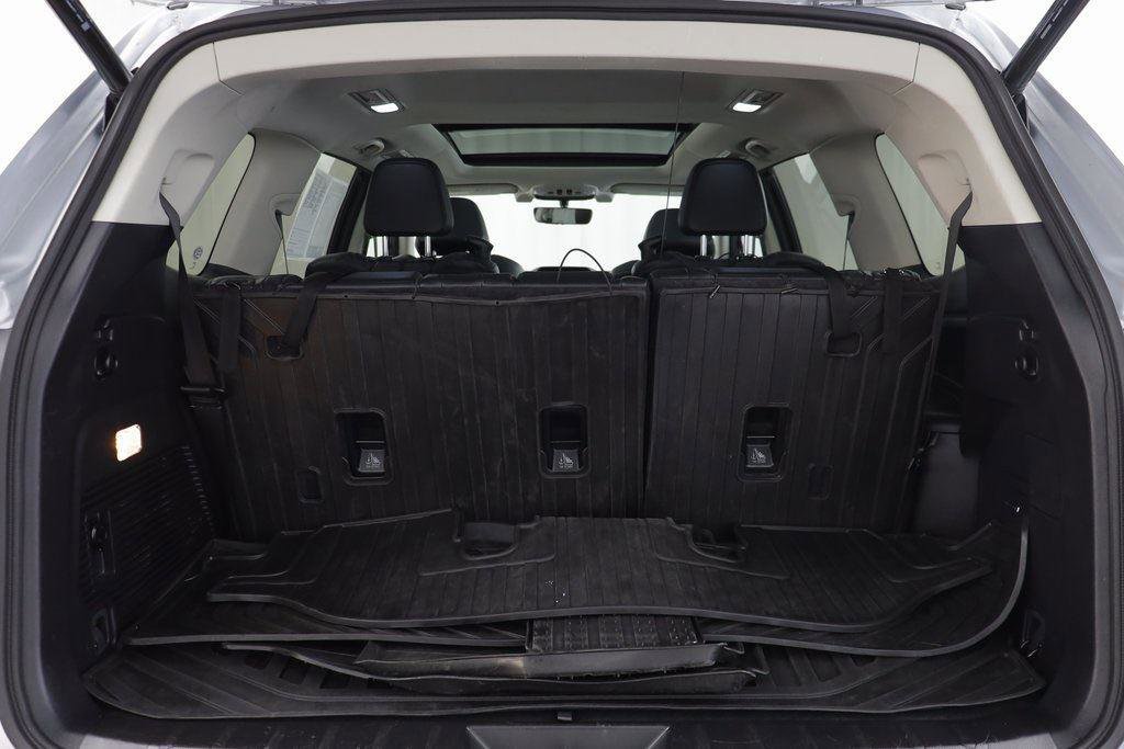 Used 2022 Subaru Ascent Limited w/ Technology Package image 21