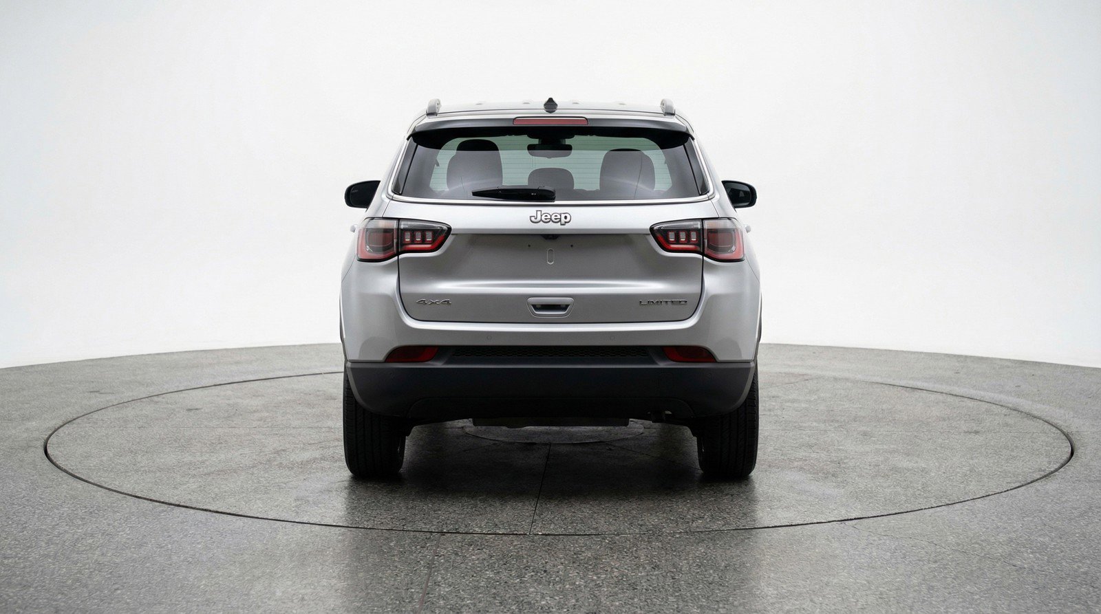 Used 2025 Jeep Compass Limited image 7