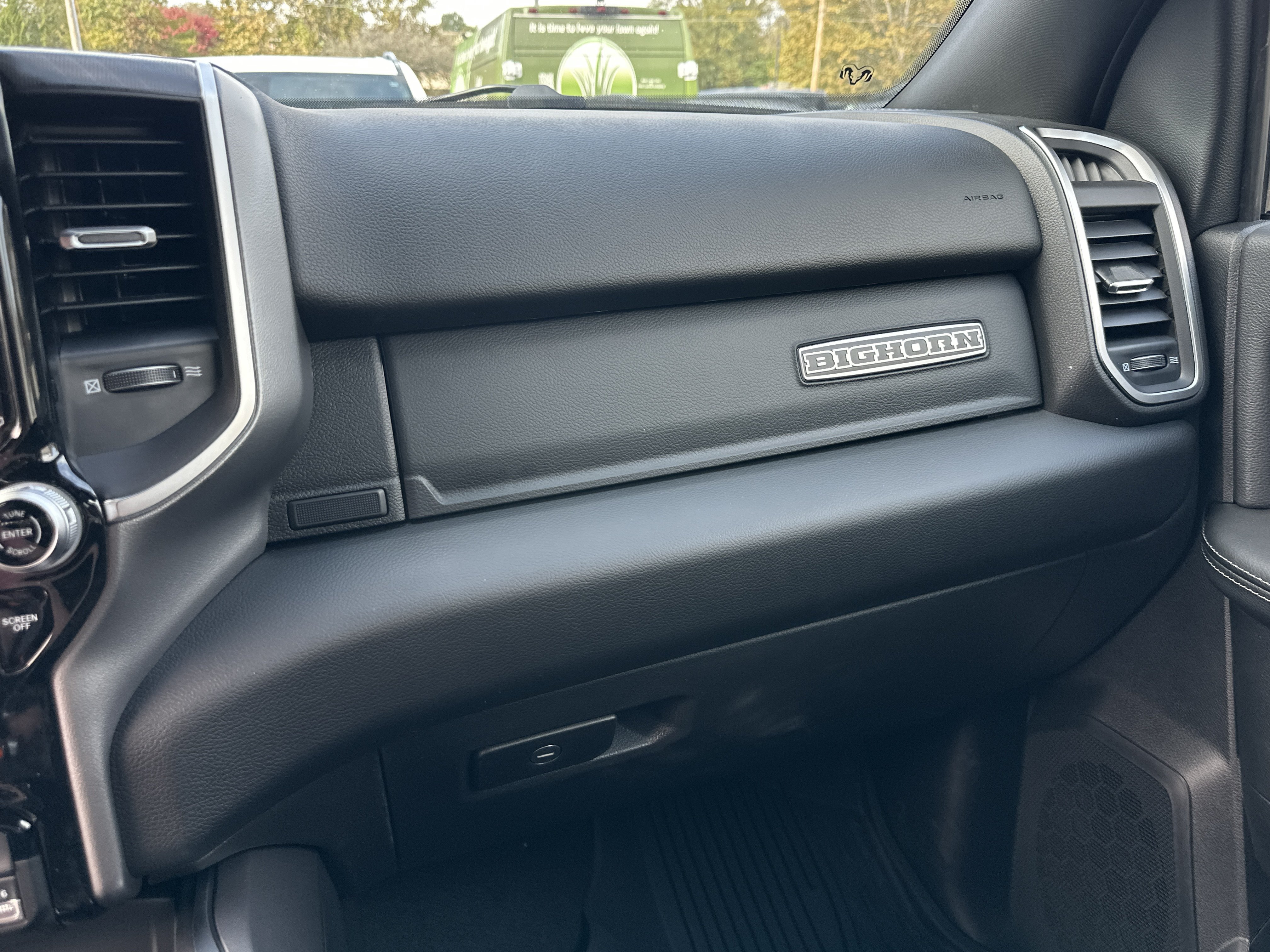 New 2027 RAM 2500 Big Horn AWD/4WD image 5