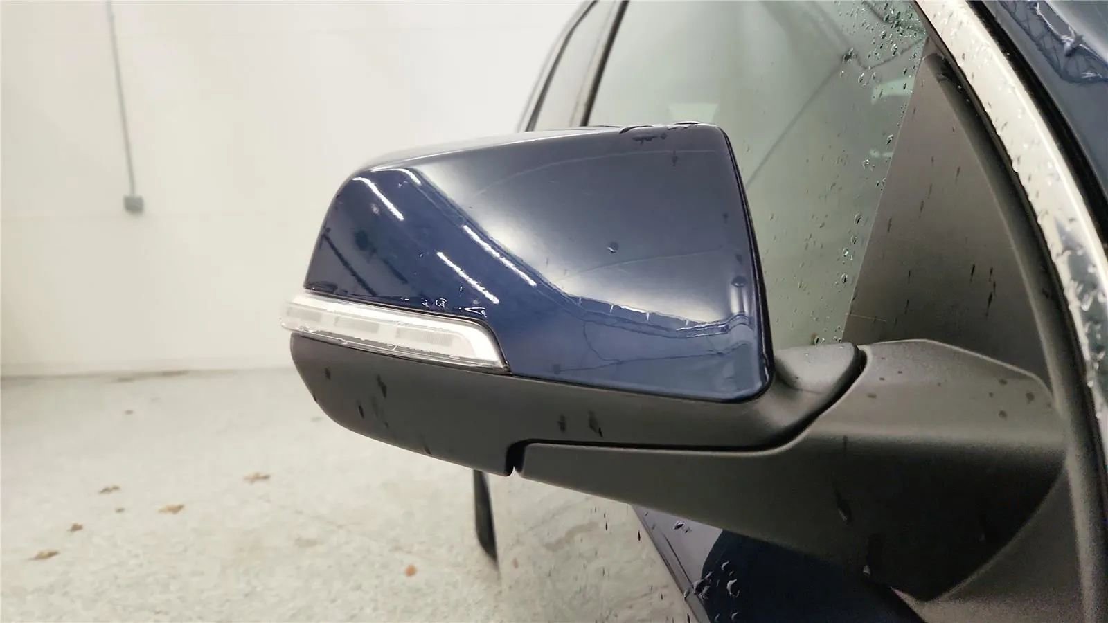 Used 2023 Chevrolet Traverse LT image 18