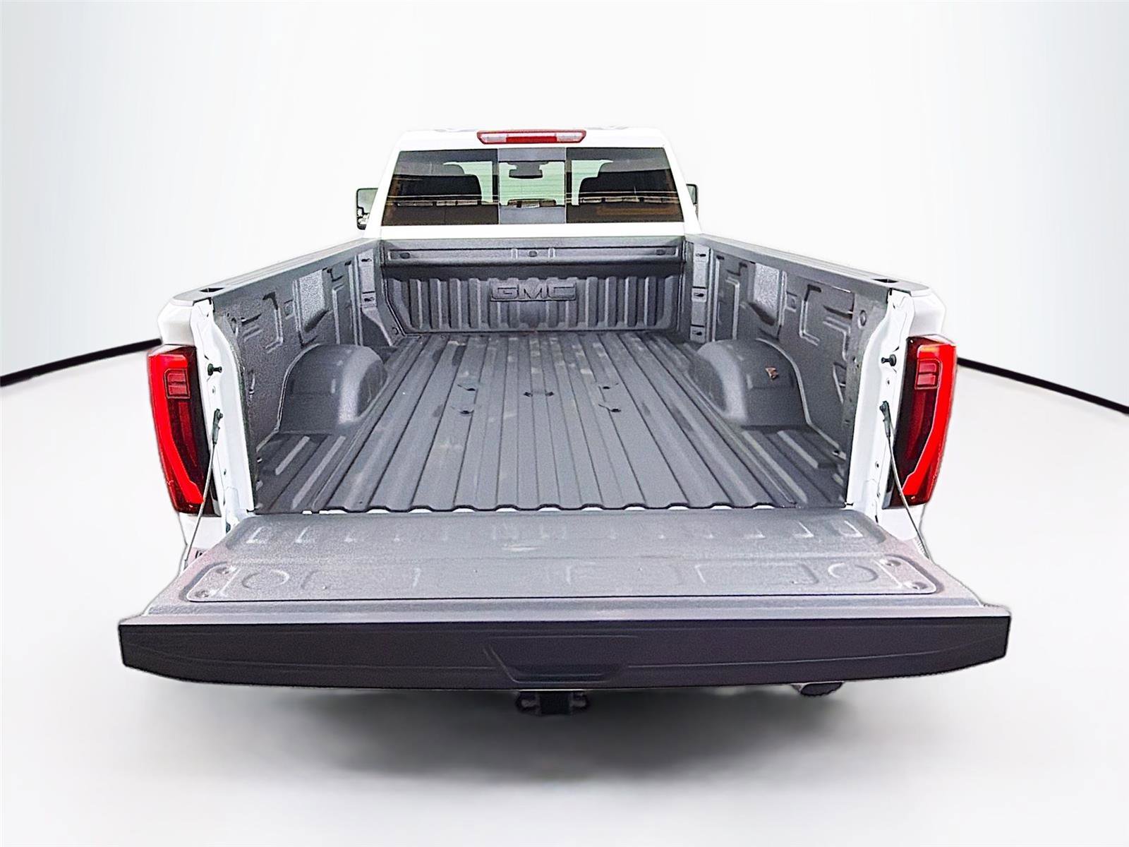 New 2026 GMC Sierra 3500 SLE w/ SLE Value Package image 26