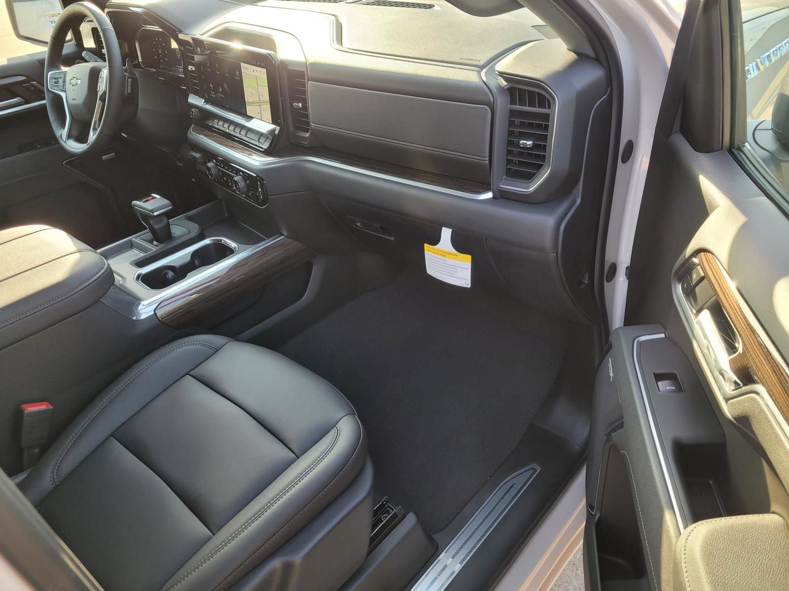 New 2026 Chevrolet Silverado 1500 RST AWD/4WD image 6