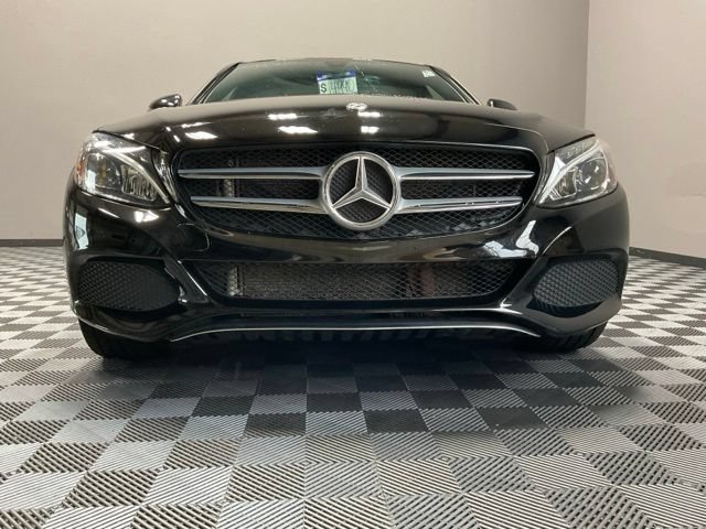 Used 2018 Mercedes-Benz C 300 4MATIC Sedan image 3