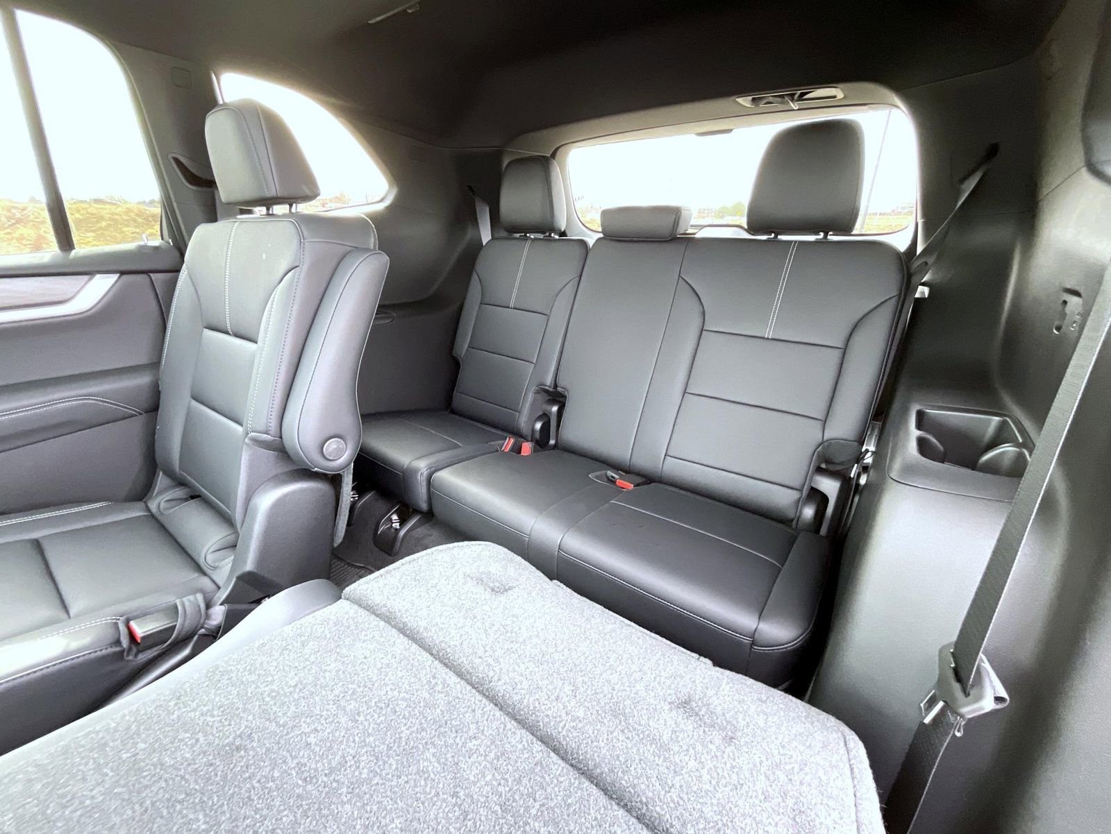 New 2026 GMC Acadia Elevation image 20