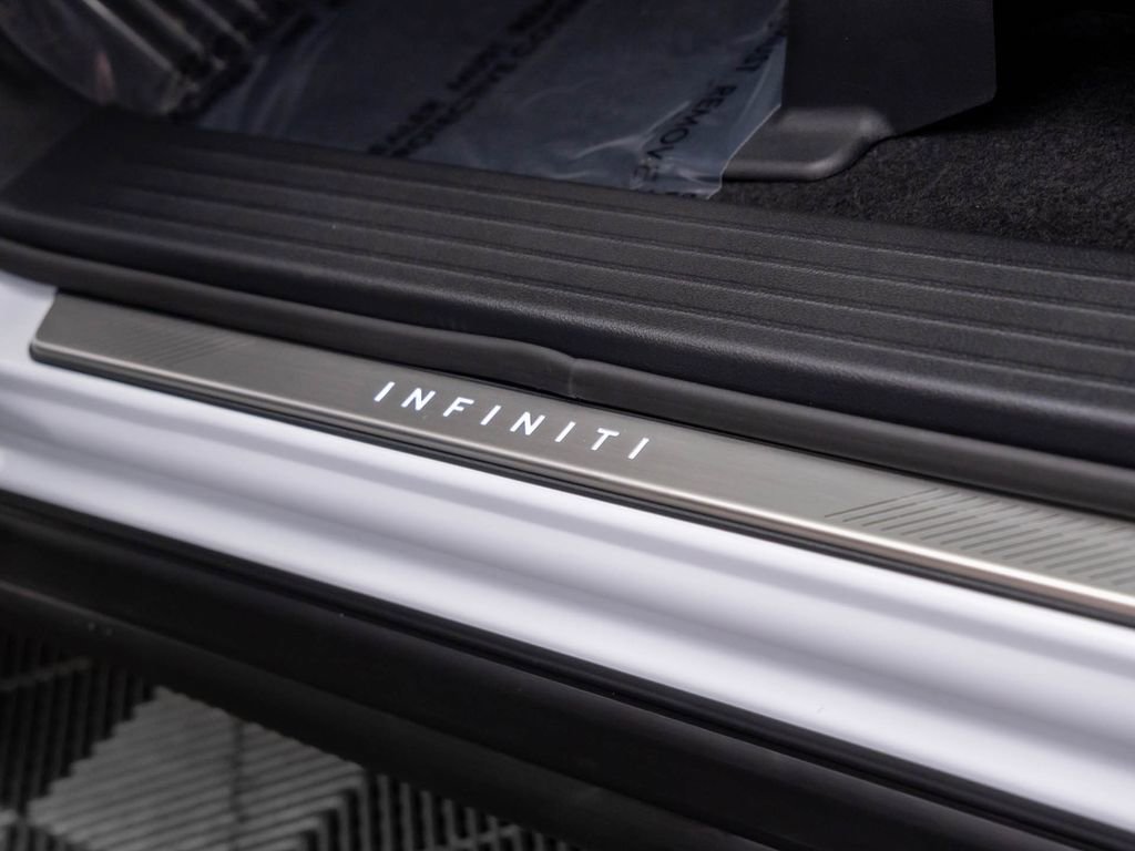 New 2026 INFINITI QX60 Luxe w/ Cargo Package image 15