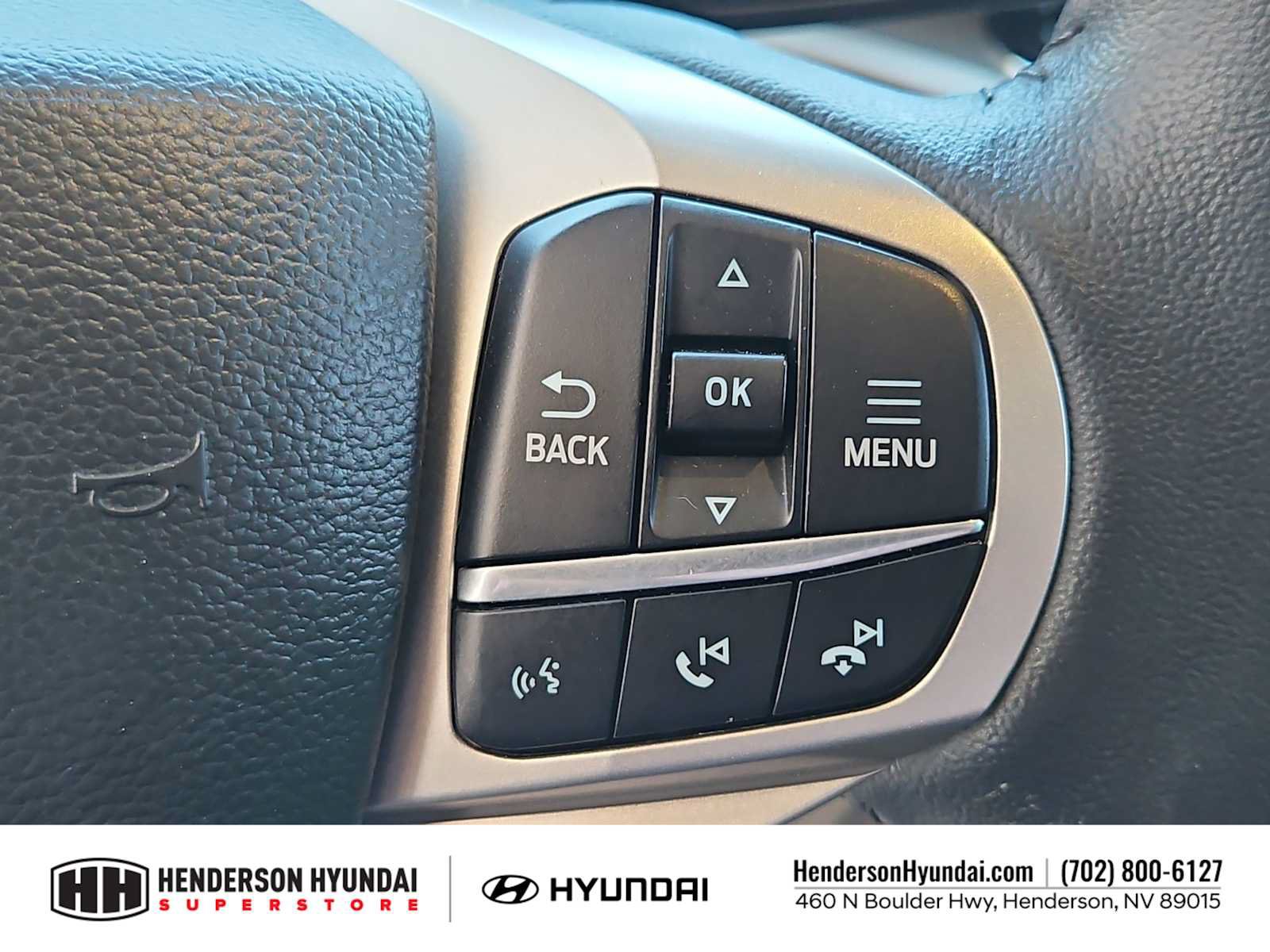 Used 2023 Ford Explorer XLT w/ Equipment Group 202A RWD image 24