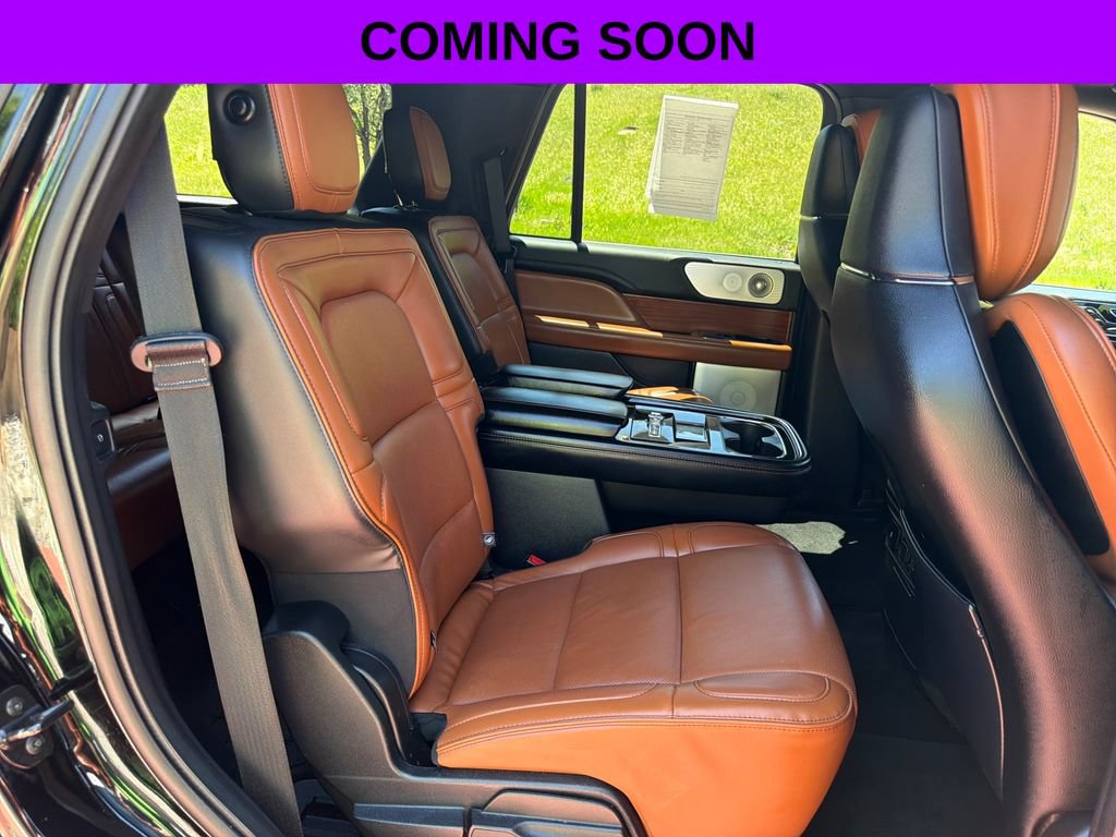 Used 2018 Lincoln Navigator Reserve w/ Technology Package AWD/4WD image 35