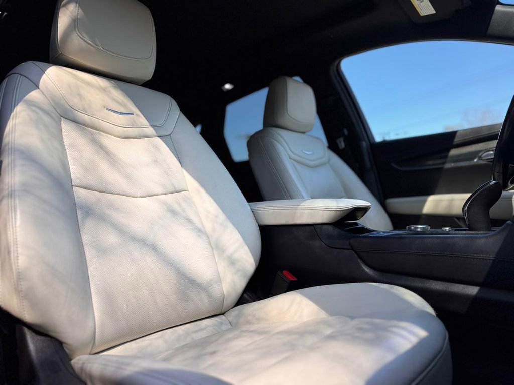 Used 2021 Cadillac XT5 Sportv image 24