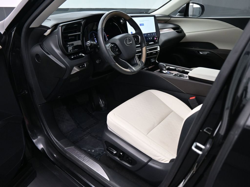 Used 2023 Lexus RX 350 Premium Plus w/ Accessory Package (Z1) image 2