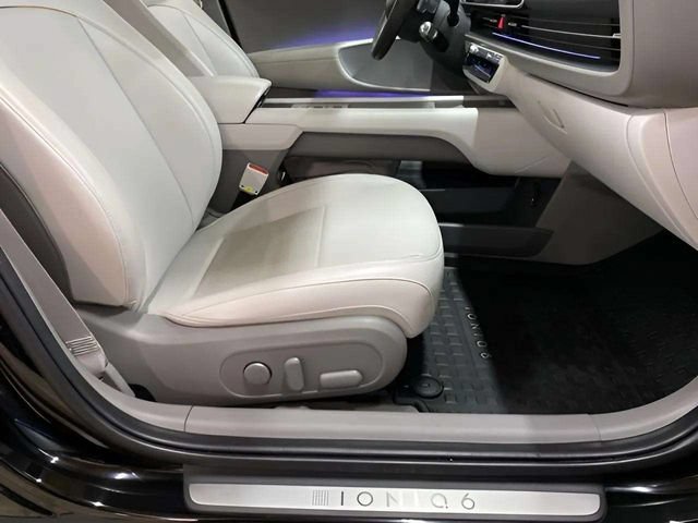 Used 2025 Hyundai Ioniq 6 Limited RWD image 83