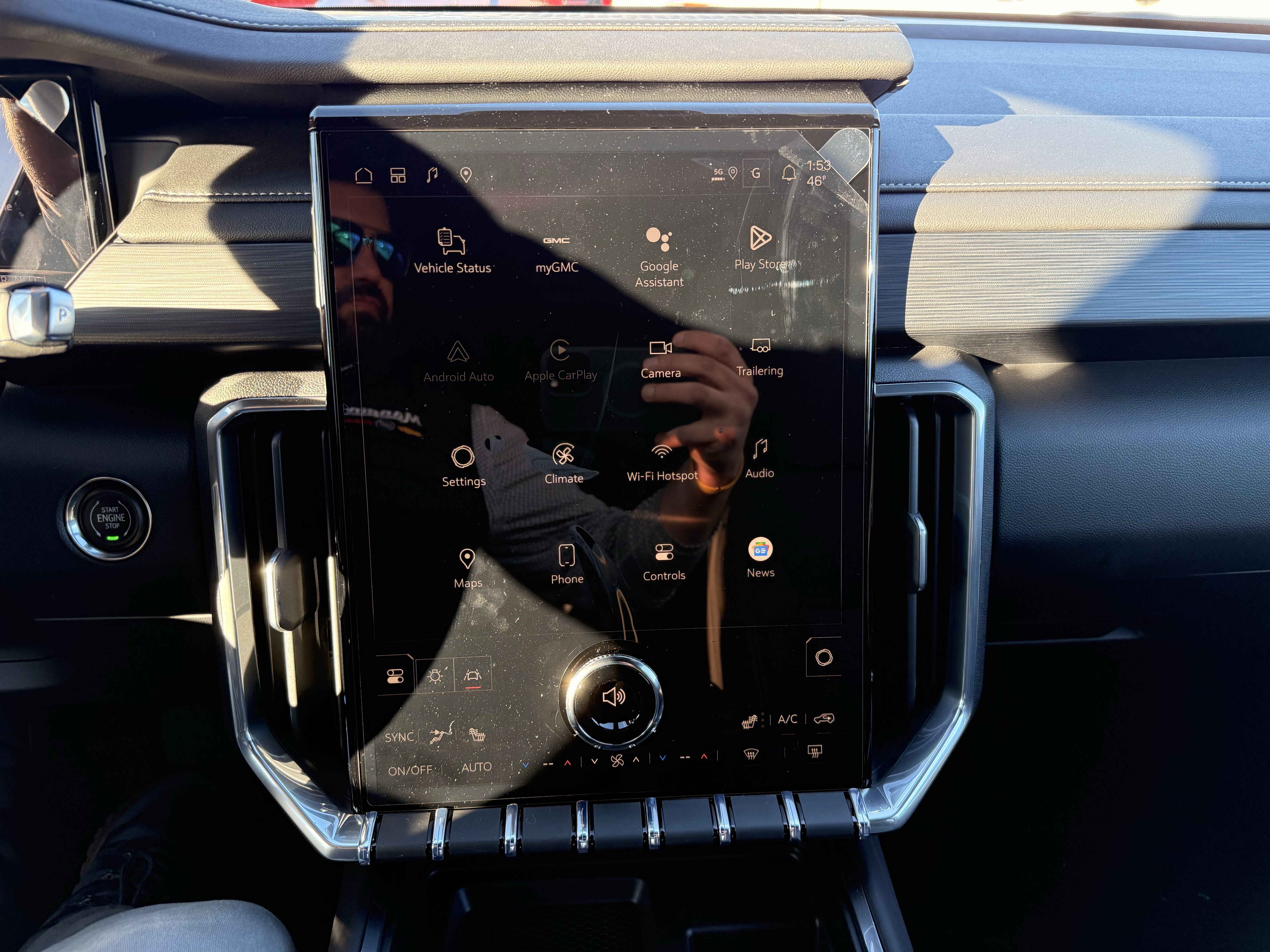 New 2026 GMC Acadia Elevation AWD/4WD image 15