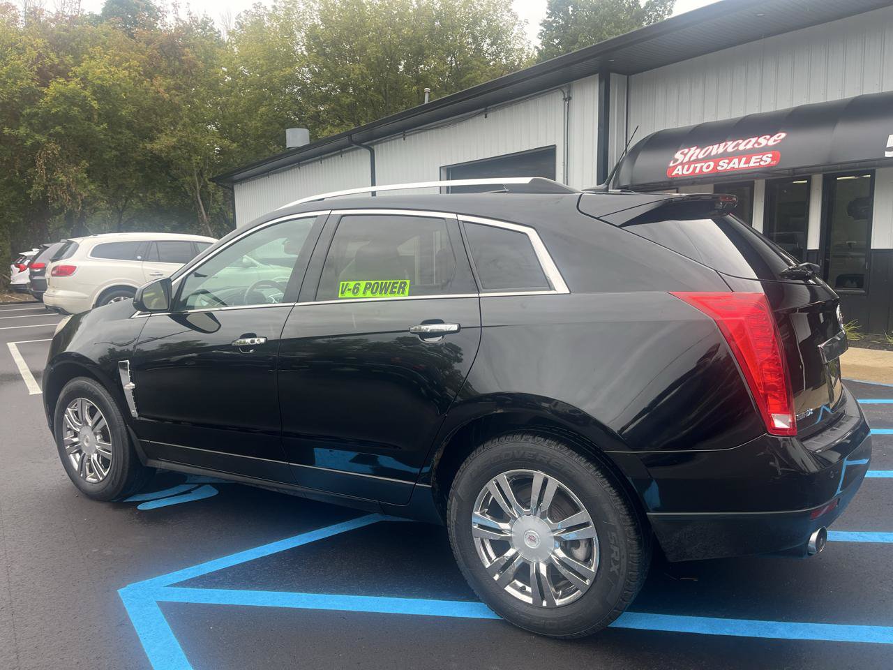 Used 2011 Cadillac SRX Luxury FWD image 7