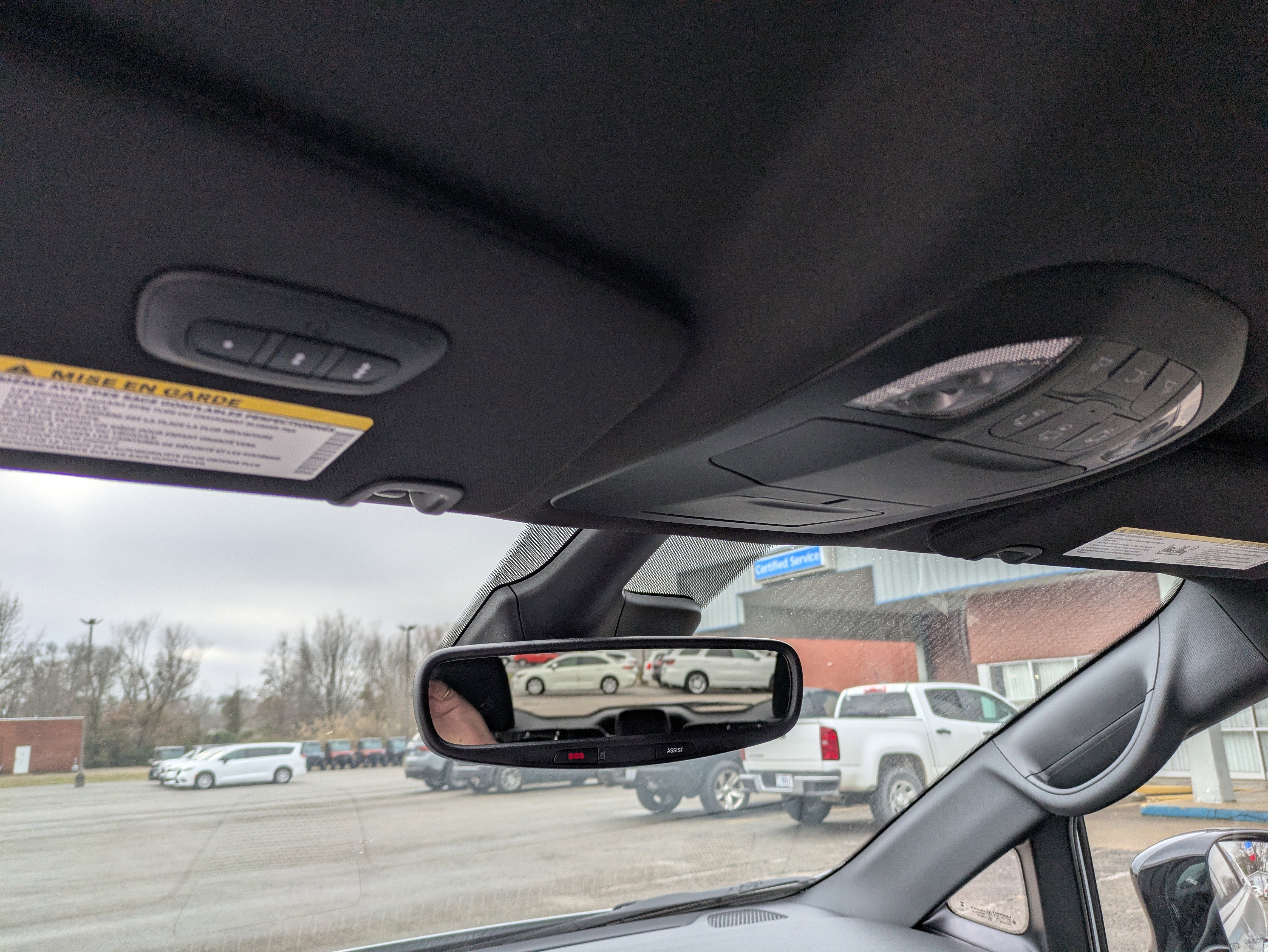 Used 2026 Chrysler Pacifica Select image 28