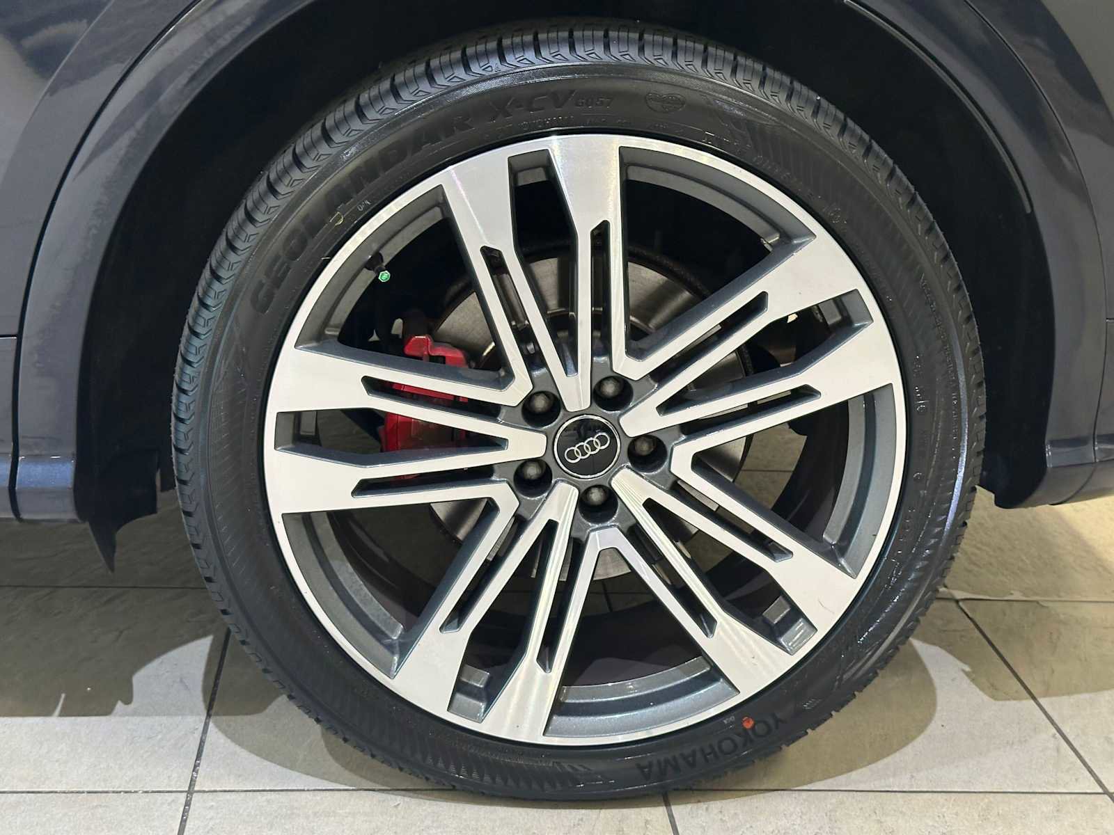 Used 2018 Audi SQ5 Prestige w/ Prestige Package AWD/4WD image 8