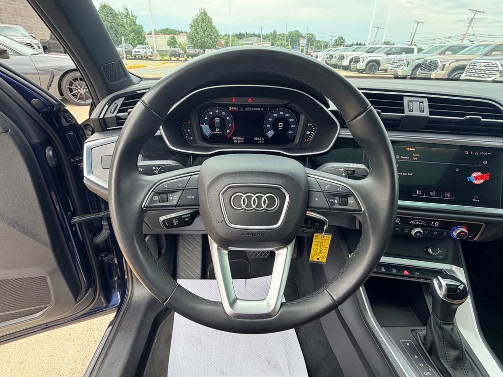 Used 2025 Audi Q3 2.0T Premium AWD/4WD image 13