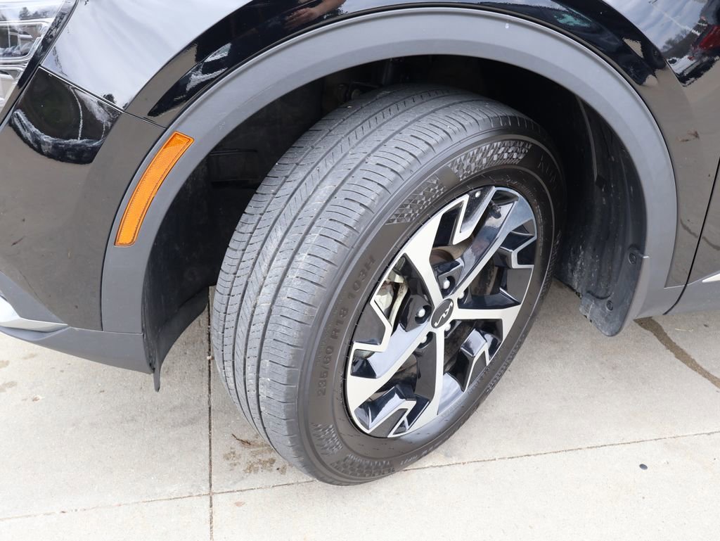 Used 2025 Kia Sportage EX w/ Premium Package image 39