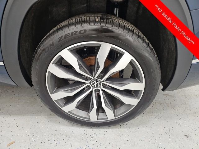 Used 2023 Volkswagen Atlas SEL Premium image 10