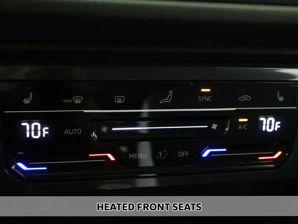 Used 2022 Volkswagen Tiguan SE w/ Panoramic Sunroof Package image 6