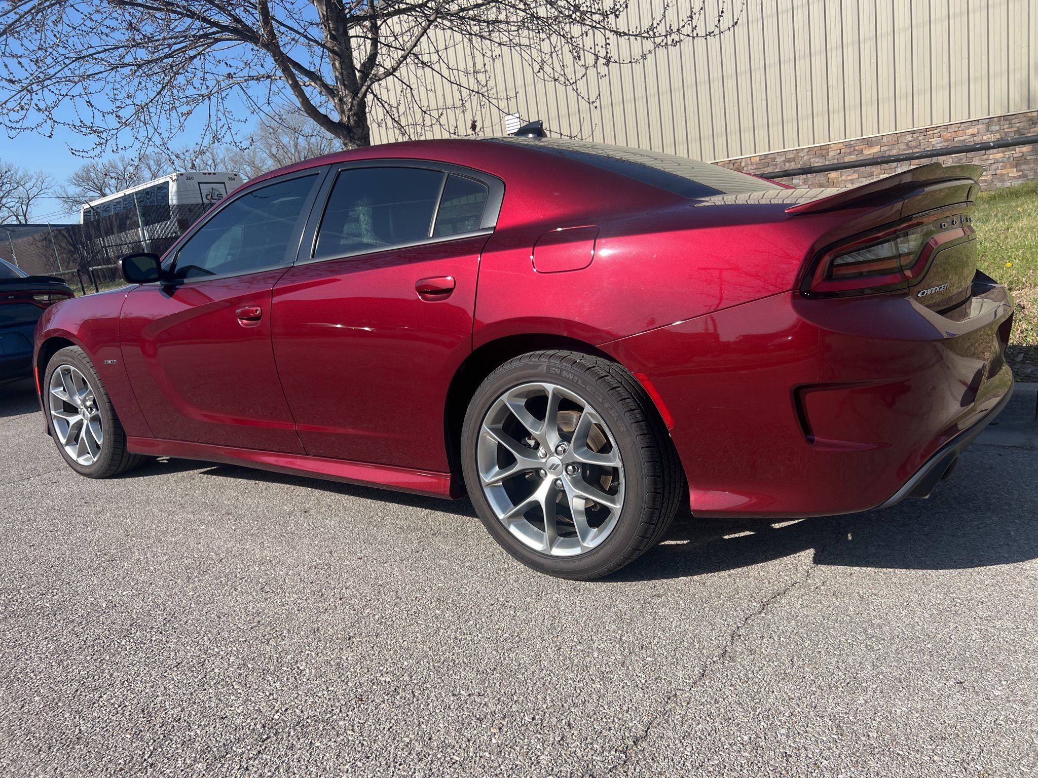 Used 2019 Dodge Charger R/T w/ Plus Group image 7