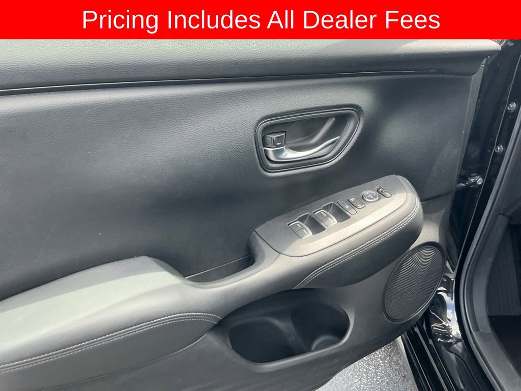 Used 2024 Honda HR-V EX-L image 9