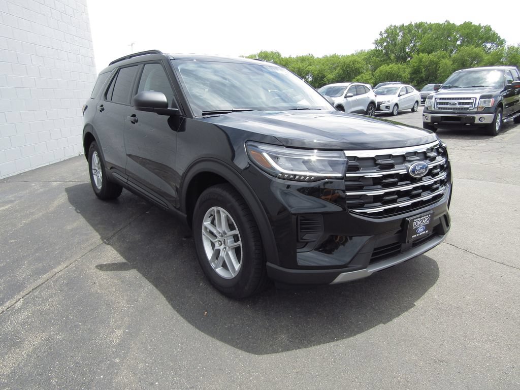 New 2026 Ford Explorer Active AWD/4WD image 8