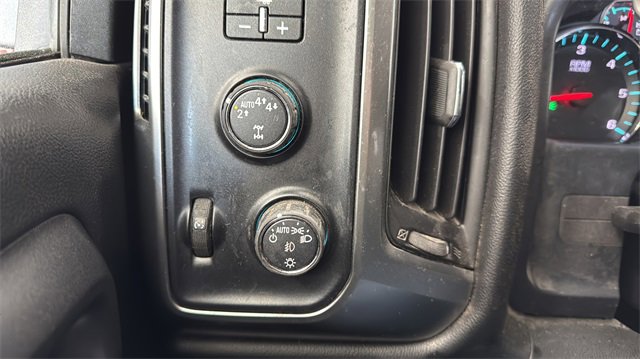 Used 2017 Chevrolet Silverado 1500 LT w/ All Star Edition image 15