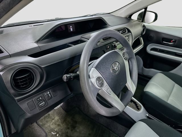 Used 2014 Toyota Prius C Two image 9