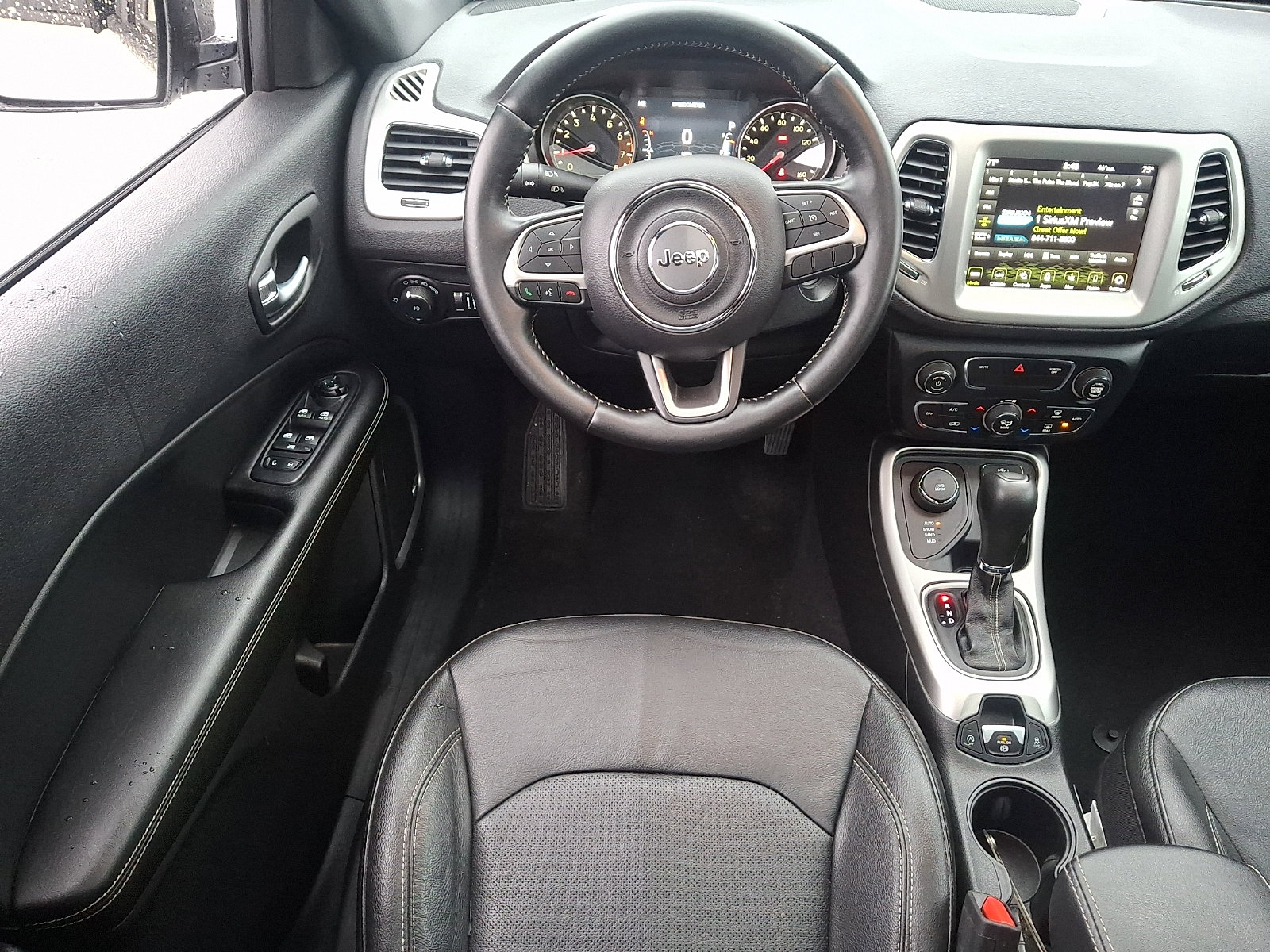 Used 2021 Jeep Compass Latitude w/ Sun and Sound Group AWD/4WD image 11
