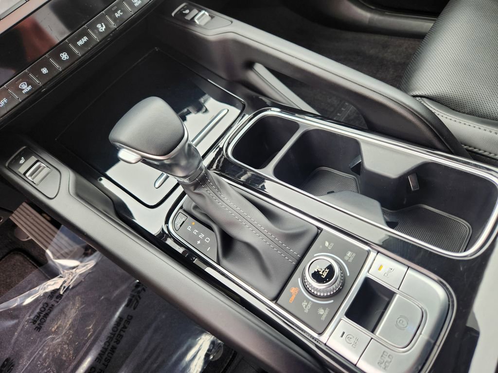 Certified 2024 Kia Telluride S w/ S Sunroof Package image 25