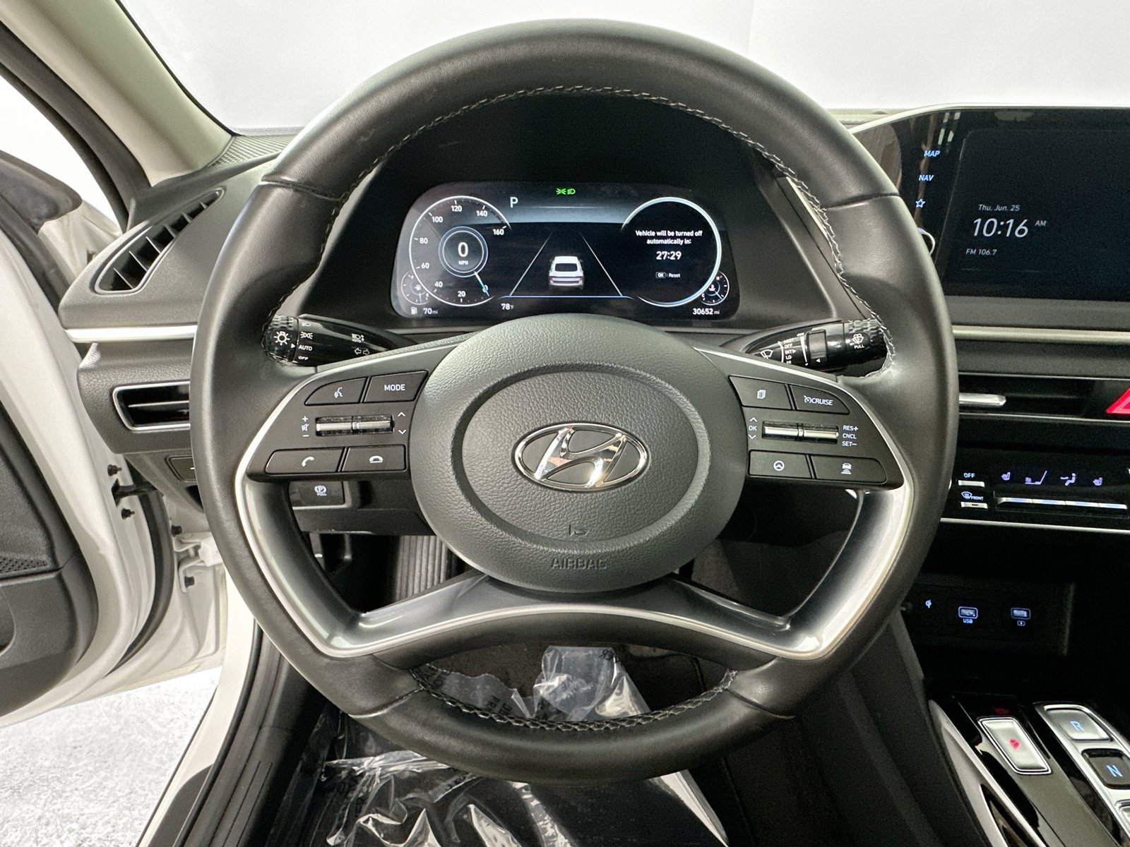 Used 2023 Hyundai Sonata SEL w/ Convenience Package FWD image 11