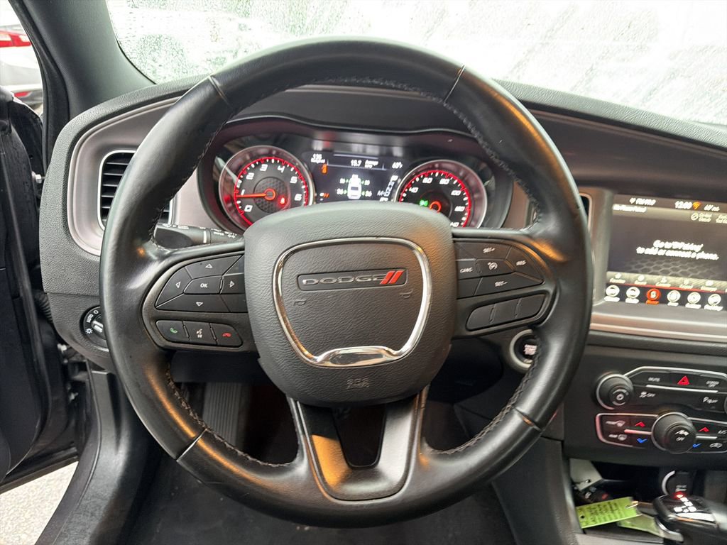 Used 2023 Dodge Charger SXT RWD image 17