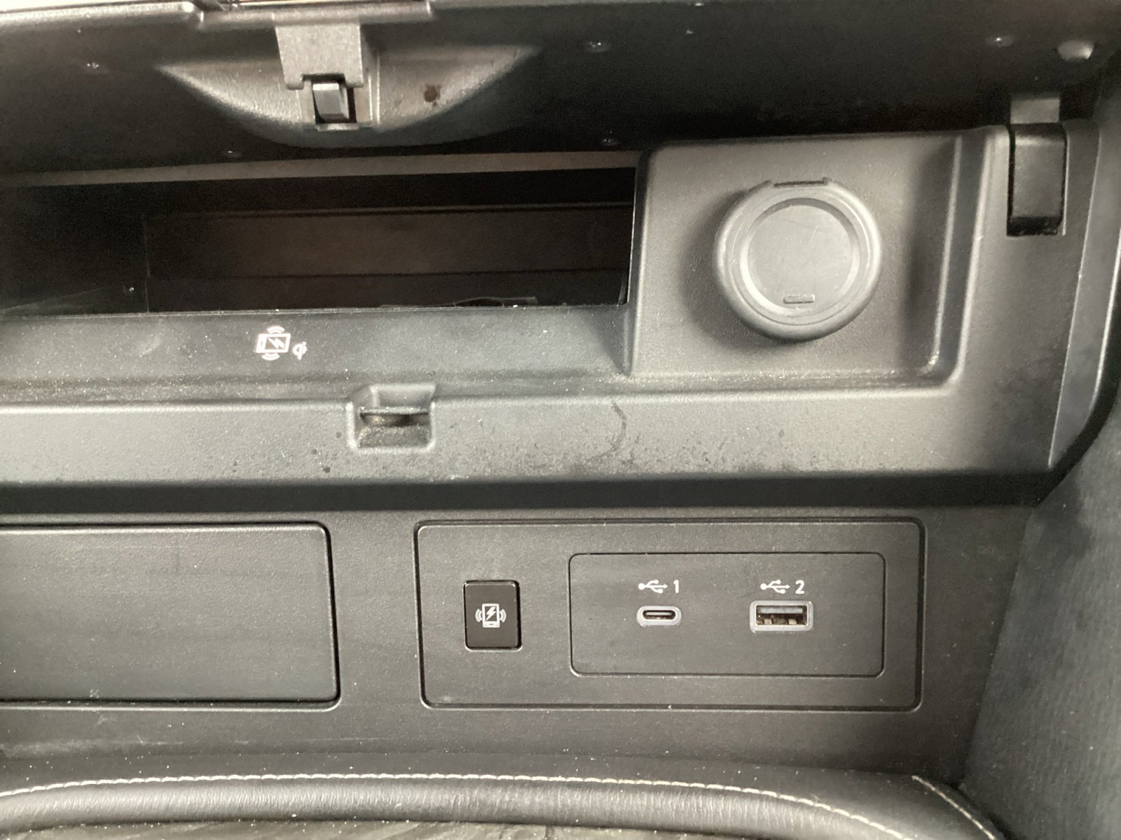 Used 2022 INFINITI QX80 Luxe w/ Cargo Package image 27