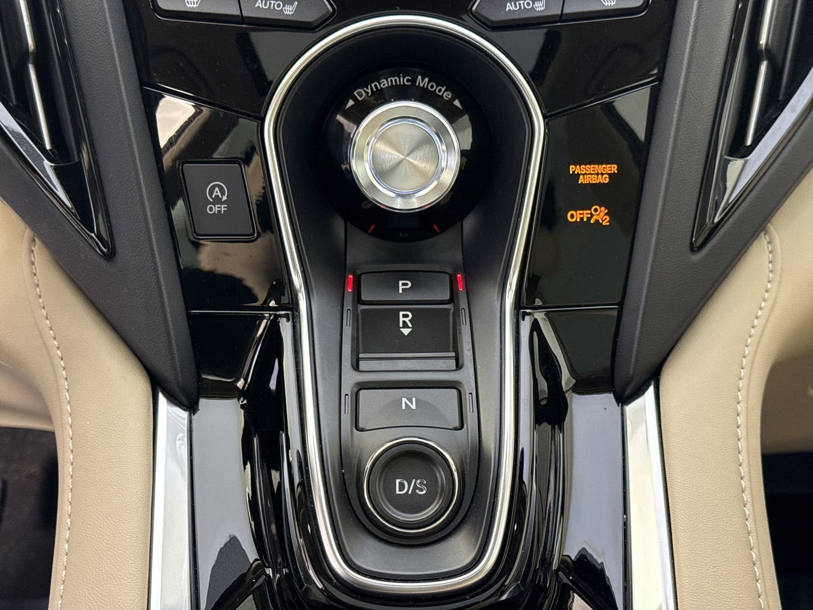 Used 2019 Acura RDX w/ Technology Package FWD image 17