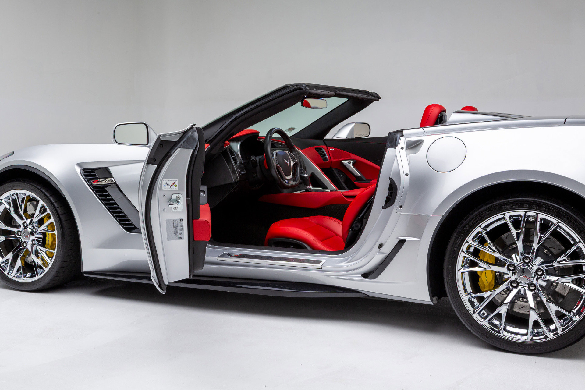 Used 2019 Chevrolet Corvette Z06 image 16