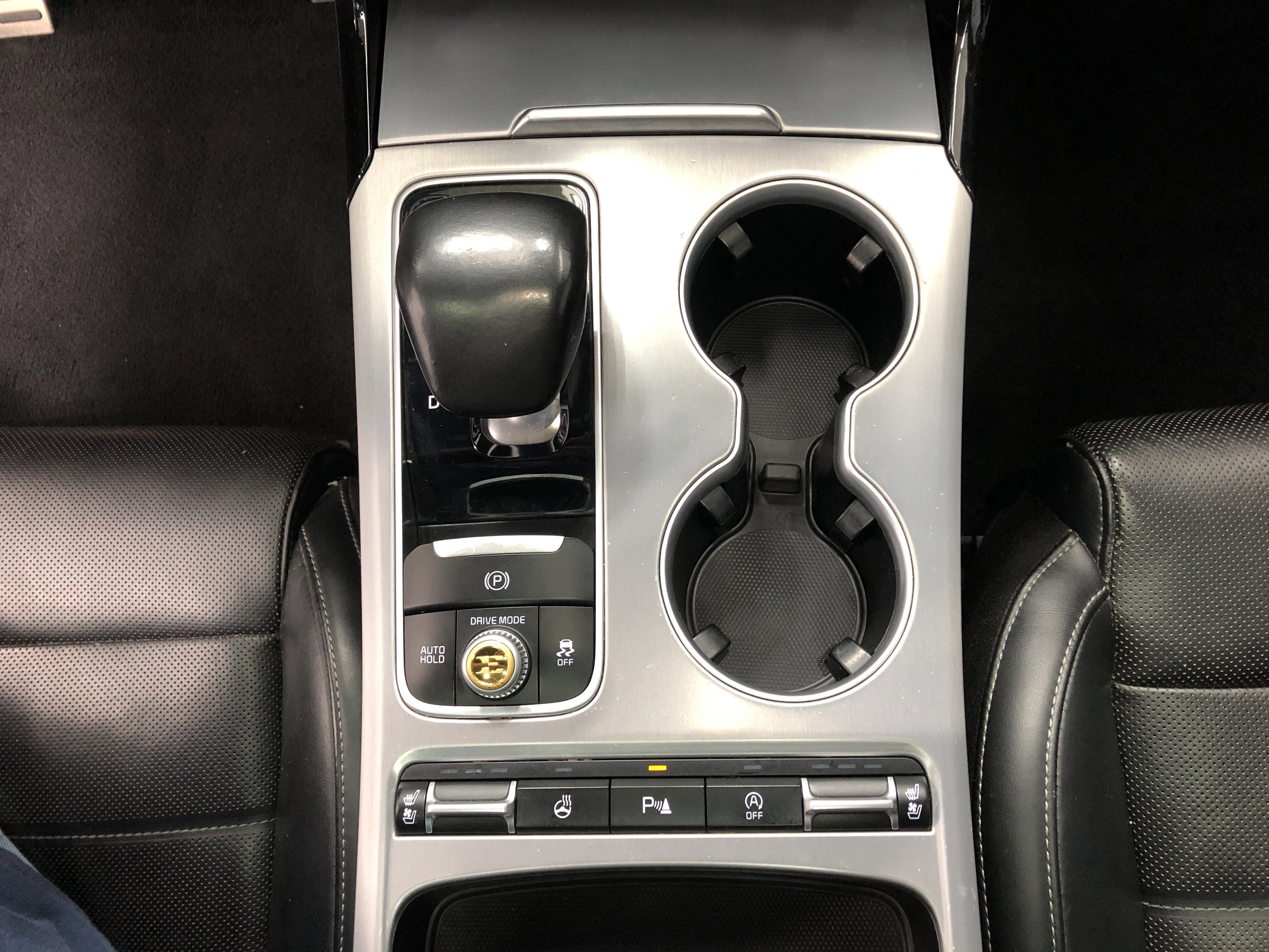 Used 2018 Kia Stinger GT2 AWD/4WD image 18