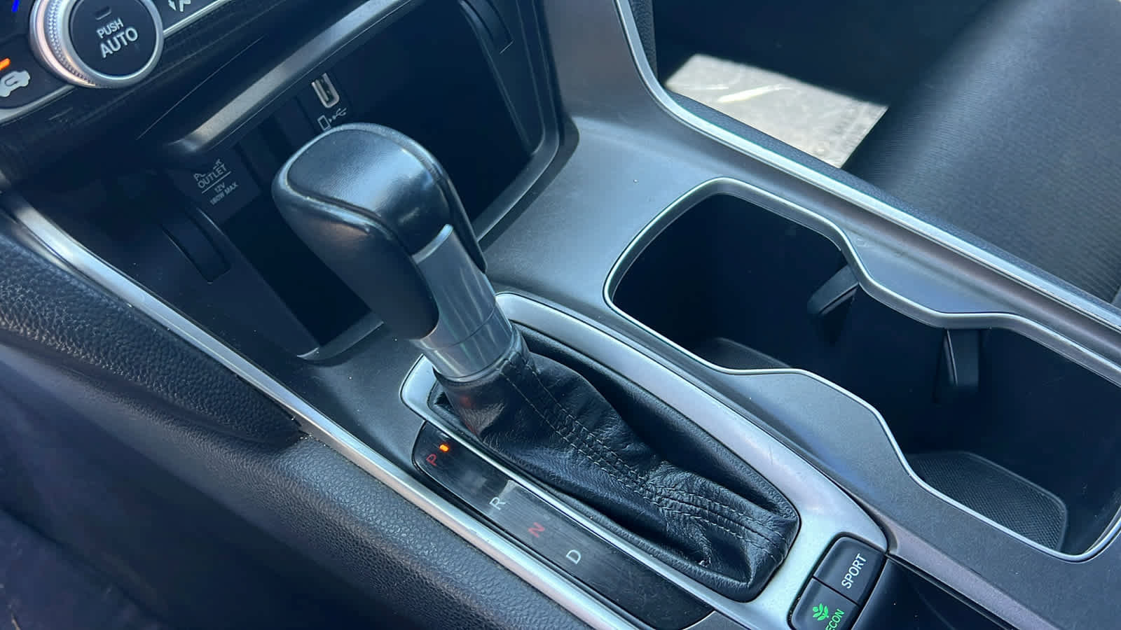 Used 2020 Honda Accord Sport image 13