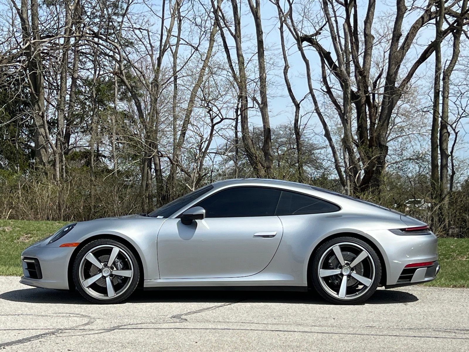 Certified 2021 Porsche 911 Carrera image 2