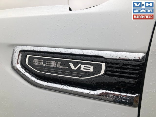 Used 2025 GMC Sierra 1500 SLT AWD/4WD image 2
