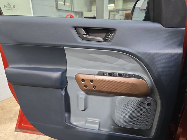 Used 2024 Ford Maverick Lariat FWD image 28