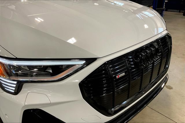 Certified 2023 Audi e-tron Chronos w/ Chronos Package image 29