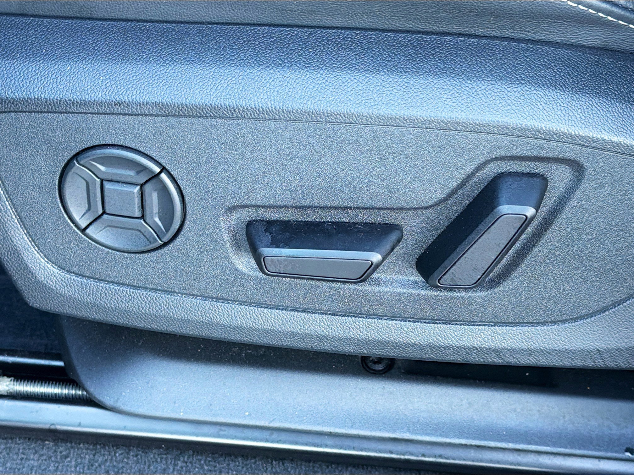 Used 2024 Audi Q3 2.0T Premium Plus image 24