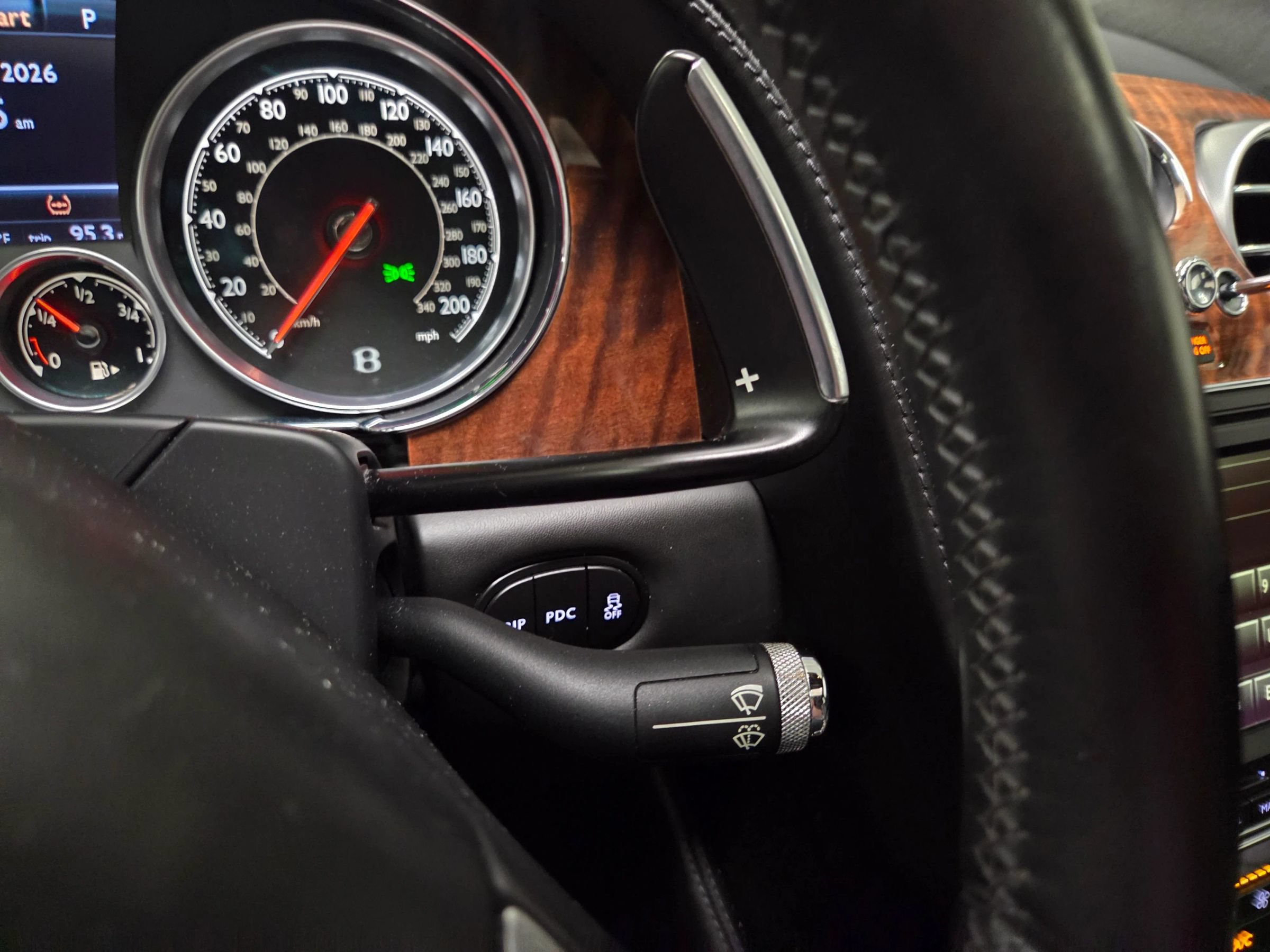 Used 2018 Bentley Flying Spur V8 AWD/4WD image 21