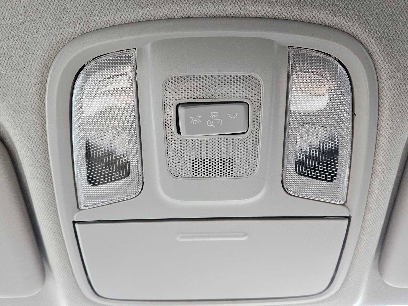 Certified 2022 Kia Niro LXS image 32