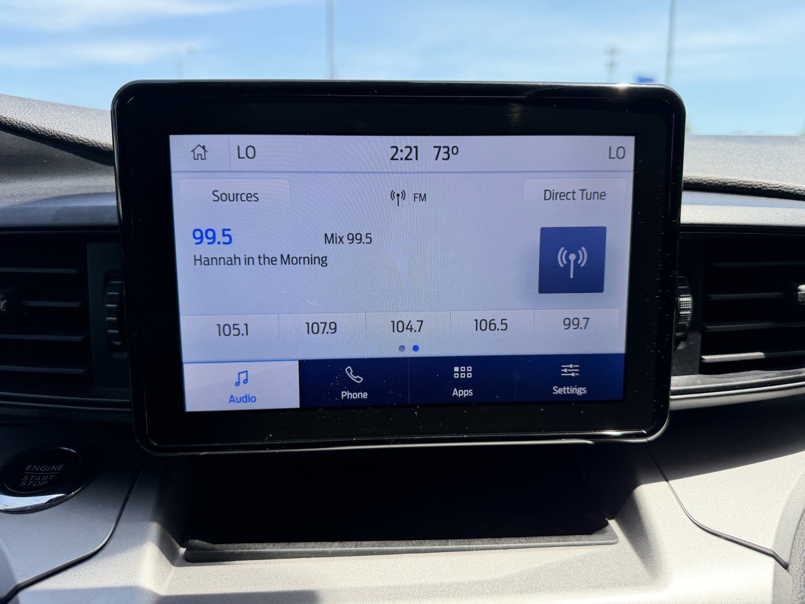 Used 2022 Ford Explorer XLT AWD/4WD image 31