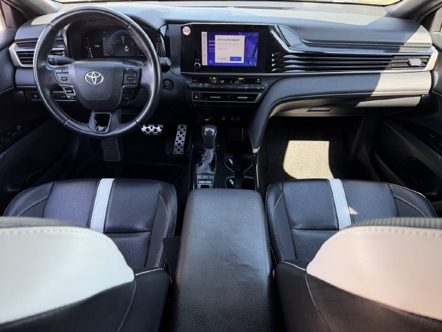 Certified 2025 Toyota Camry SE FWD image 10