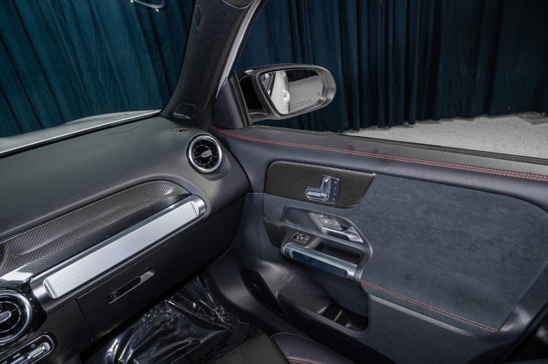 New 2026 Mercedes-Benz GLB 250 4MATIC image 22