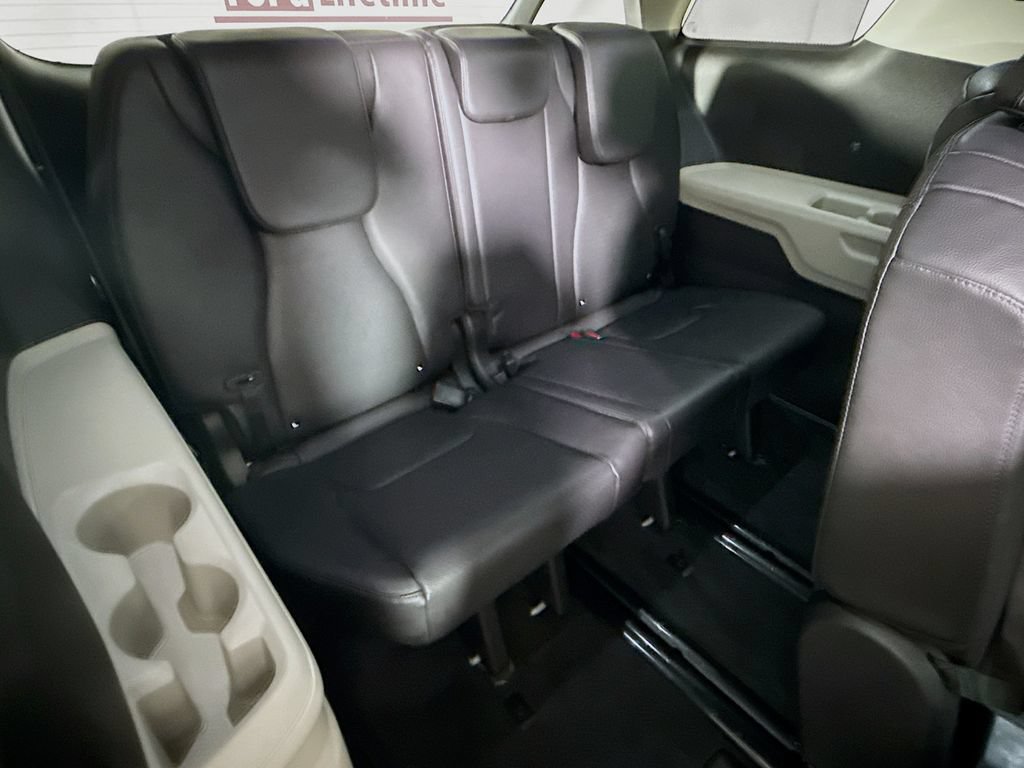 Used 2024 Kia Carnival SX Prestige FWD image 34
