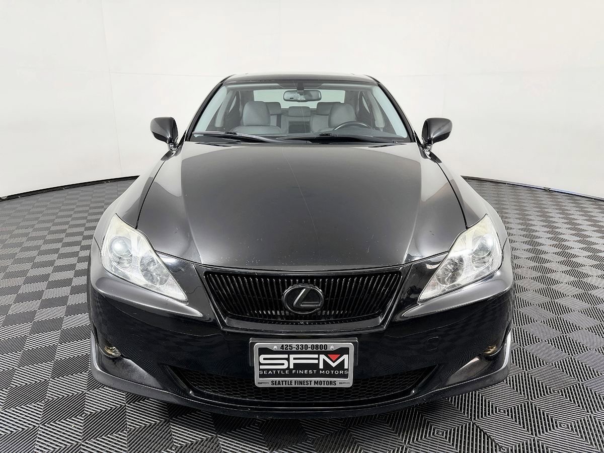 Used 2008 Lexus IS 350 RWD image 4