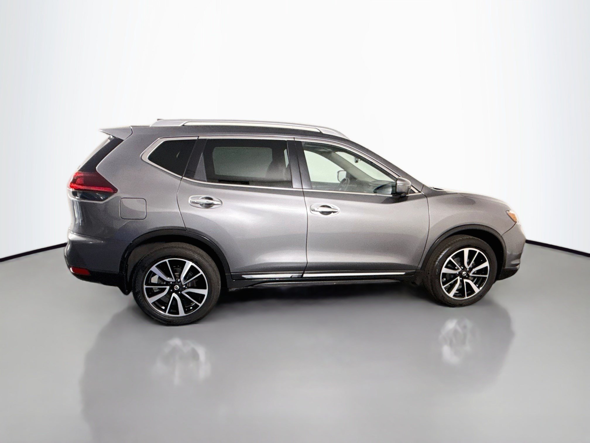Used 2019 Nissan Rogue SL w/ Premium Package AWD/4WD image 11